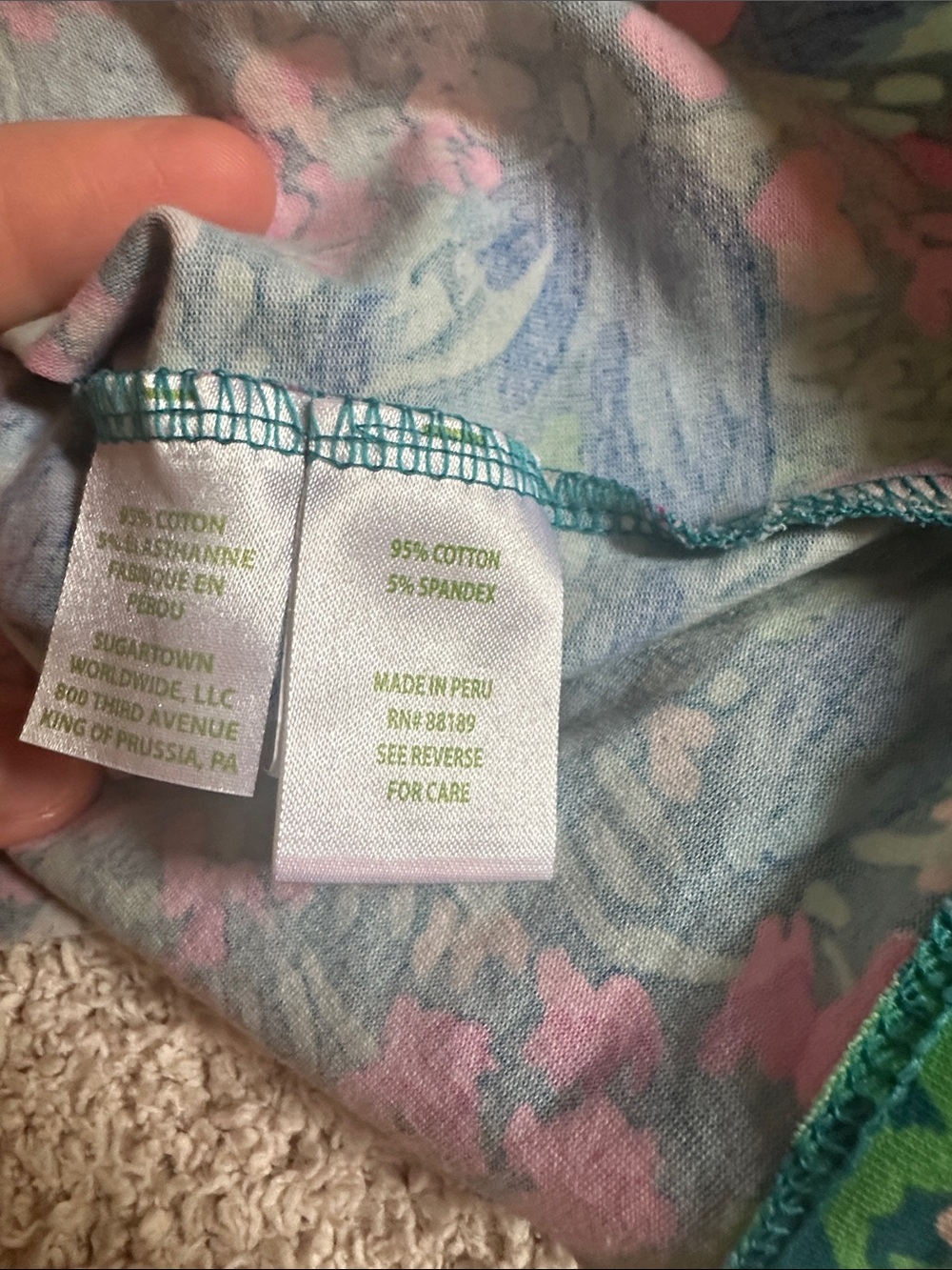 Lilly Pulitzer Small long sleeve floral top. EUC, soft with gold buttons - Picture 4 of 5